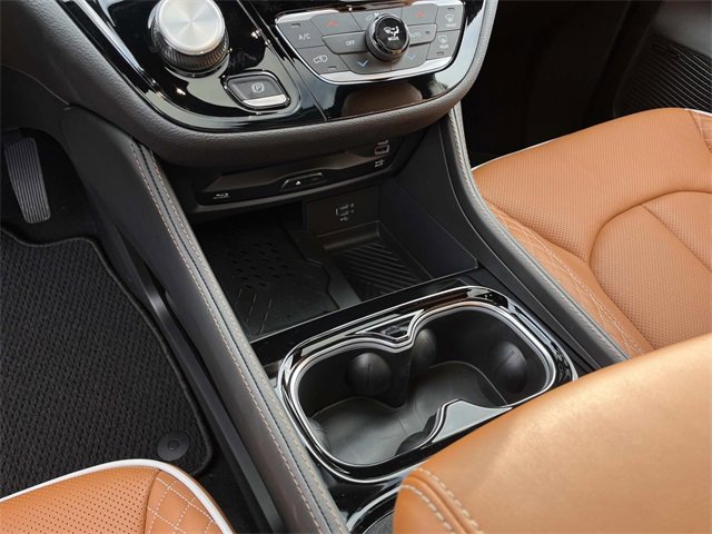 New 2026 Chrysler Pacifica Pinnacle image 28