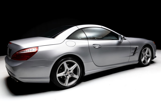 Used 2013 Mercedes-Benz SL 550 image 4