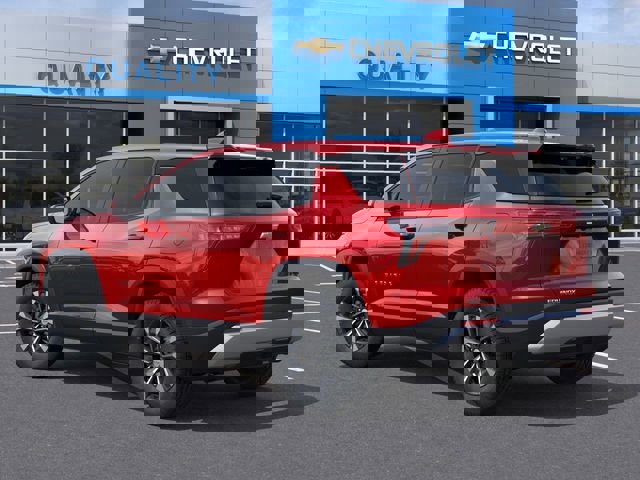 New 2026 Chevrolet Equinox LT image 3