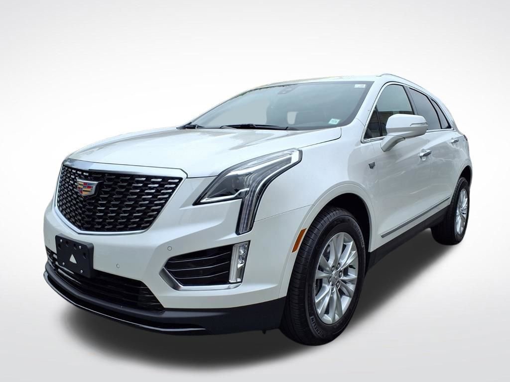 Used 2025 Cadillac XT5 Luxury image 3