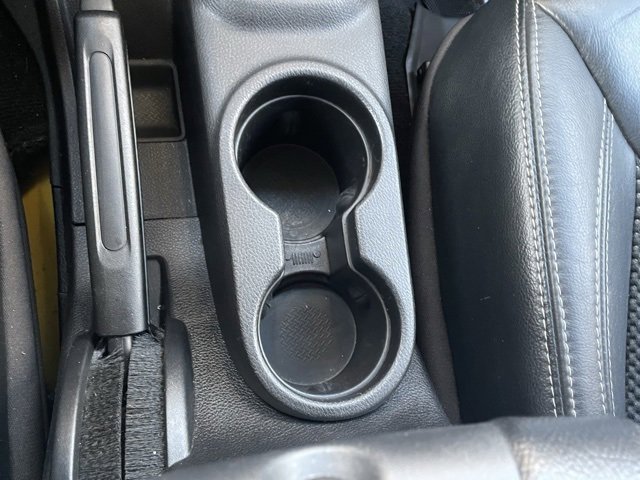 Used 2015 Jeep Wrangler Unlimited Sahara image 22