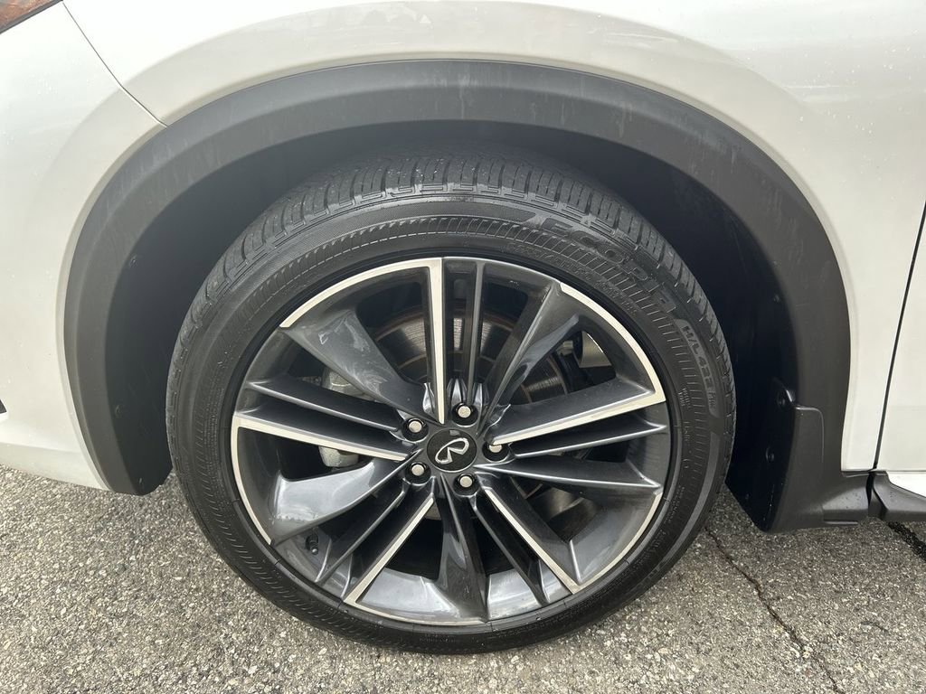 Certified 2025 INFINITI QX55 Luxe w/ Cargo Package image 10