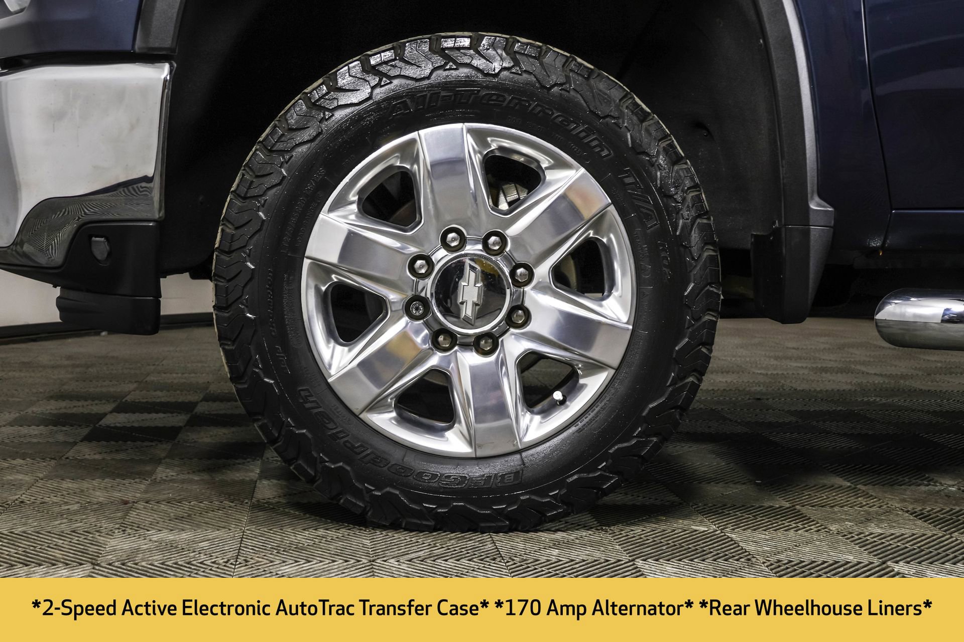 Used 2020 Chevrolet Silverado 2500 LTZ w/ LTZ Premium Package image 27