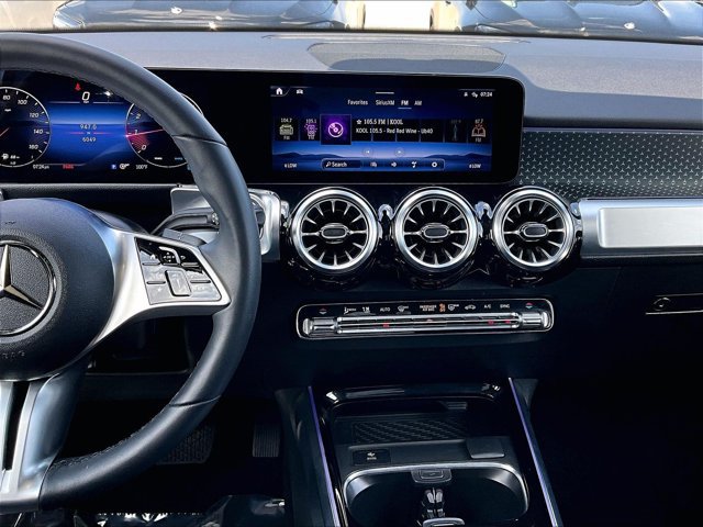 Certified 2024 Mercedes-Benz GLB 250 4MATIC image 8