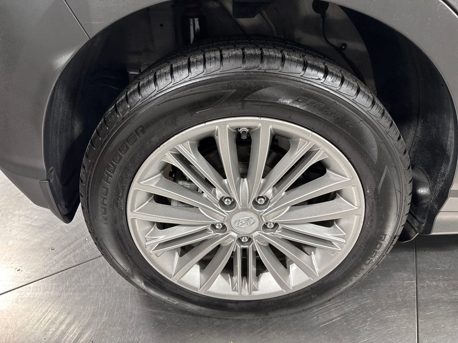 Used 2019 Hyundai Kona SEL AWD/4WD image 13