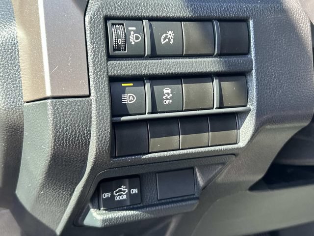 Used 2024 Toyota Tacoma SR5 AWD/4WD image 20