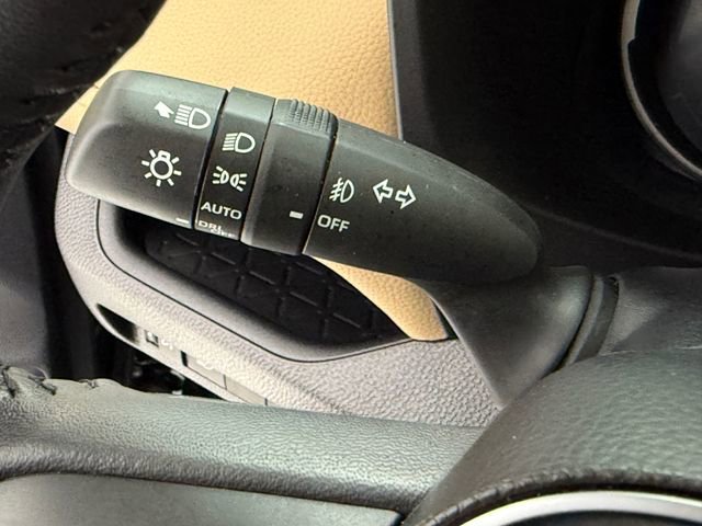 Used 2025 Toyota RAV4 XLE Premium AWD/4WD image 13