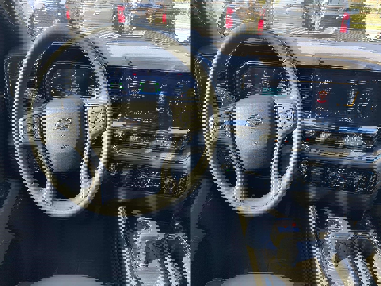 Used 2024 Chevrolet Silverado 1500 ZR2 w/ Technology Package image 11