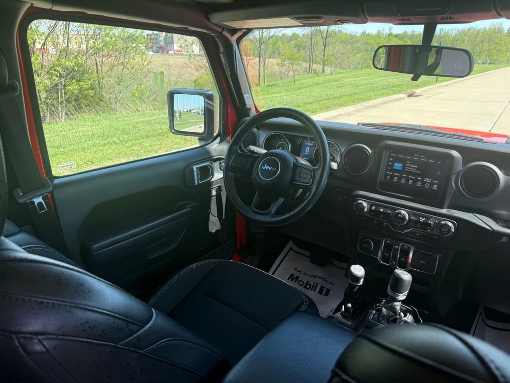 Used 2023 Jeep Wrangler Sport S AWD/4WD image 20