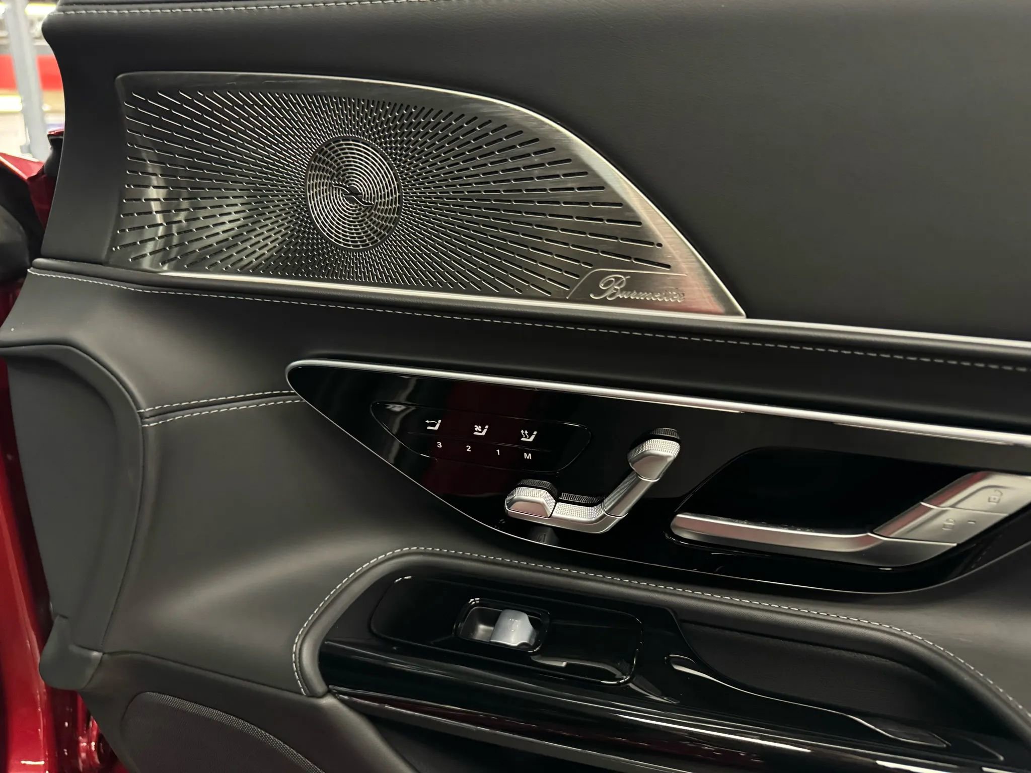 Used 2022 Mercedes-Benz SL 63 AMG 4MATIC image 30