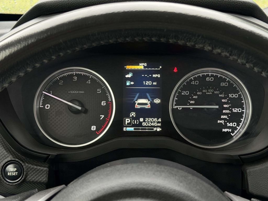 Used 2020 Subaru Forester Premium AWD/4WD image 11