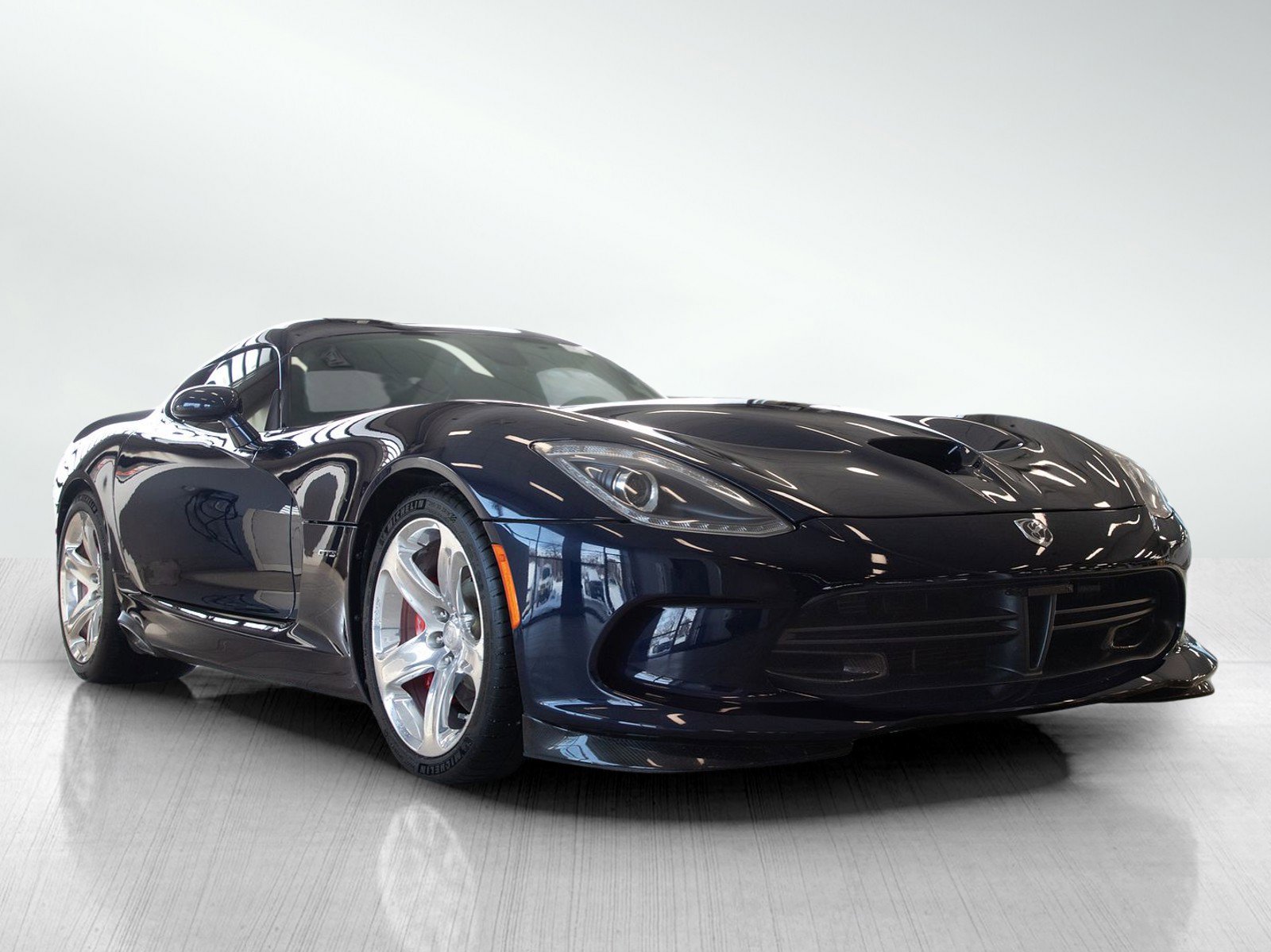 Used 2014 SRT Viper GTS w/ Advanced Aerodynamics Package image 3