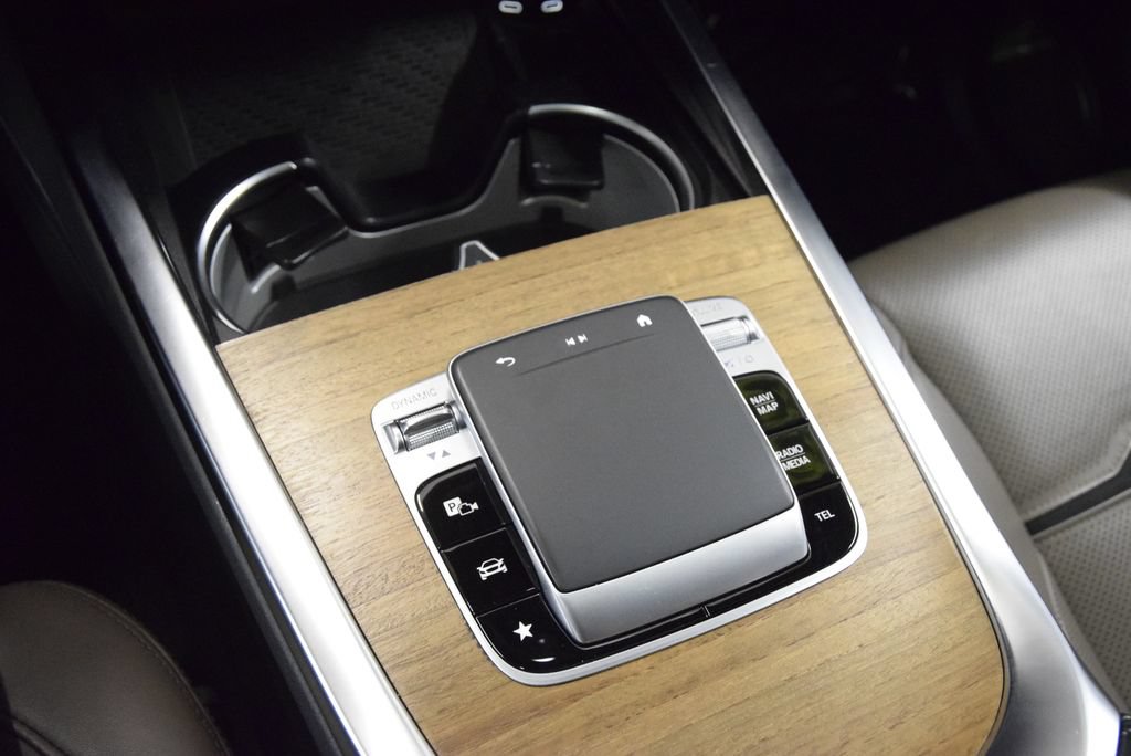 Certified 2025 Mercedes-Benz G 63 AMG 4MATIC image 33