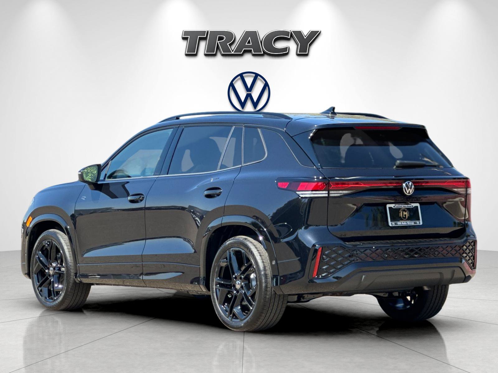 New 2026 Volkswagen Tiguan SE R-Line FWD image 6