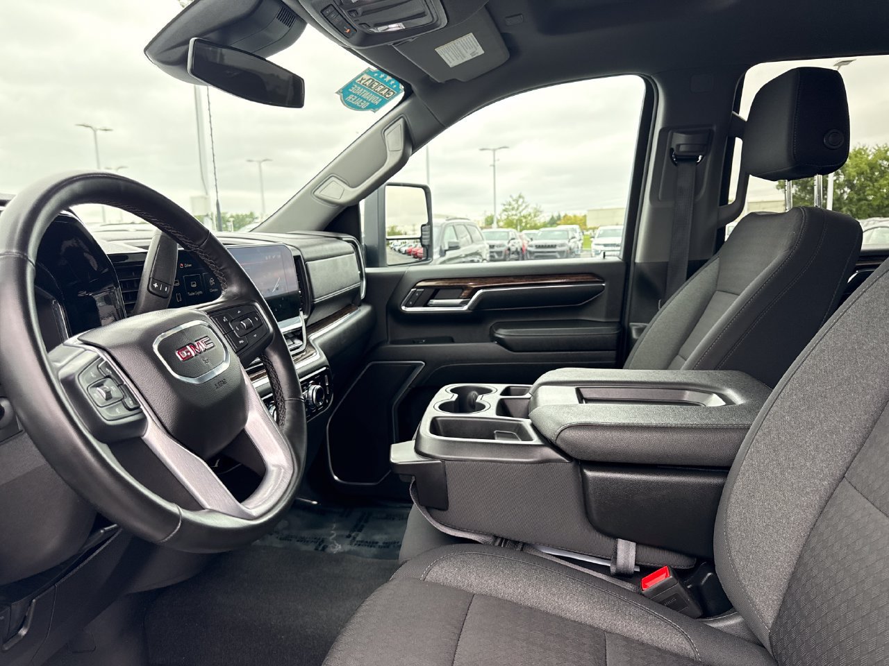 Used 2024 GMC Sierra 3500 SLE w/ SLE Value Package AWD/4WD image 14