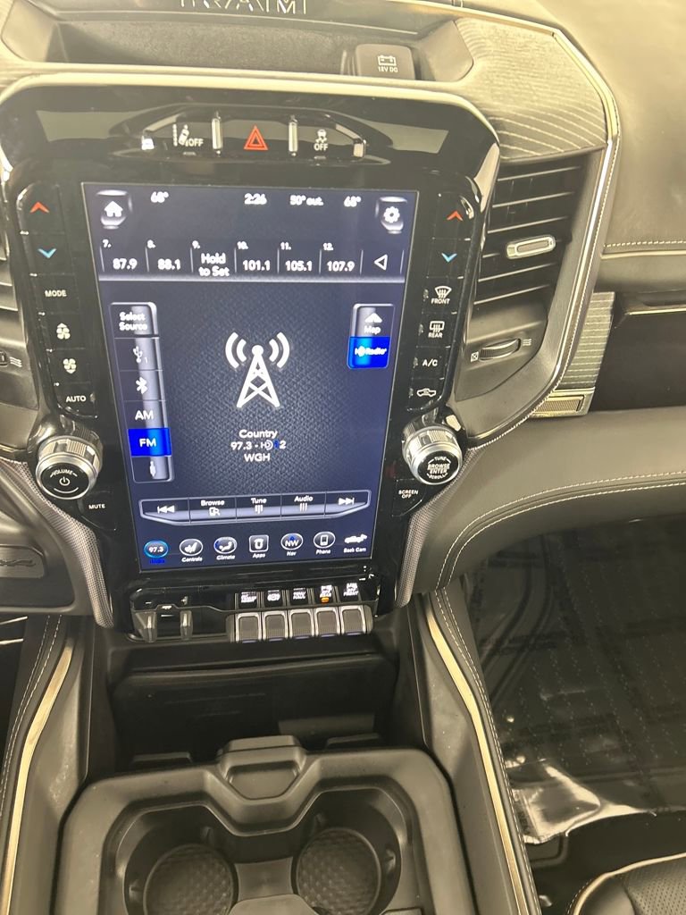 Used 2020 RAM 3500 Limited w/ Max Tow Package image 15