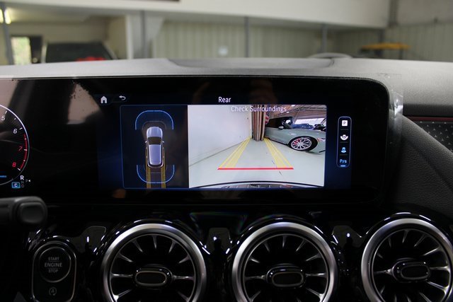 Used 2024 Mercedes-Benz GLA 250 image 27