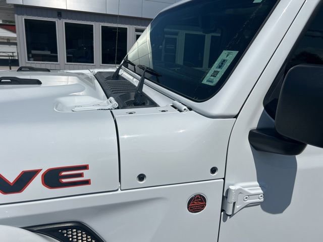 Used 2020 Jeep Gladiator Mojave AWD/4WD image 6