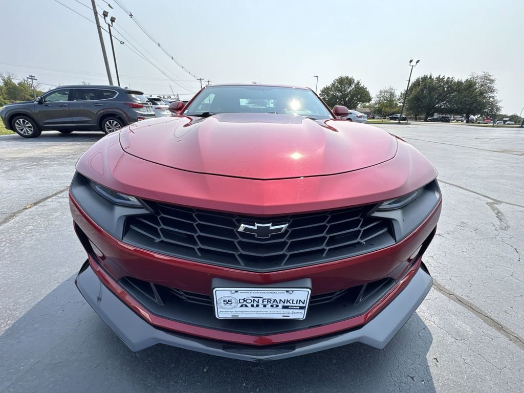 Used 2021 Chevrolet Camaro LT w/ Technology Package RWD image 26