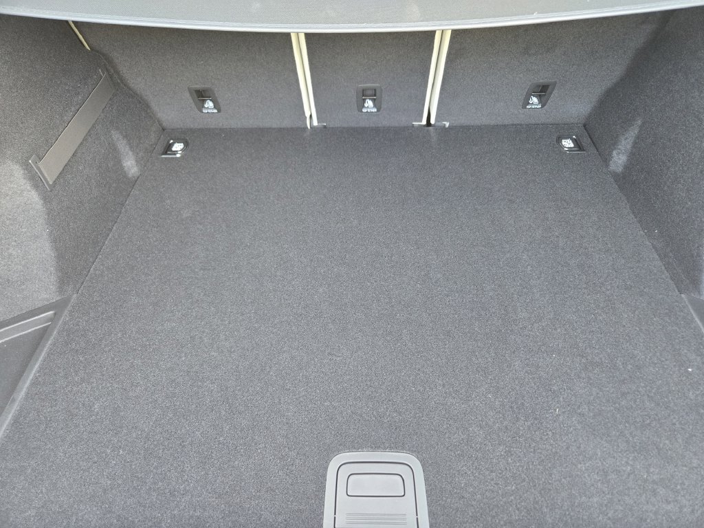 Certified 2025 Audi Q5 Prestige AWD/4WD image 36
