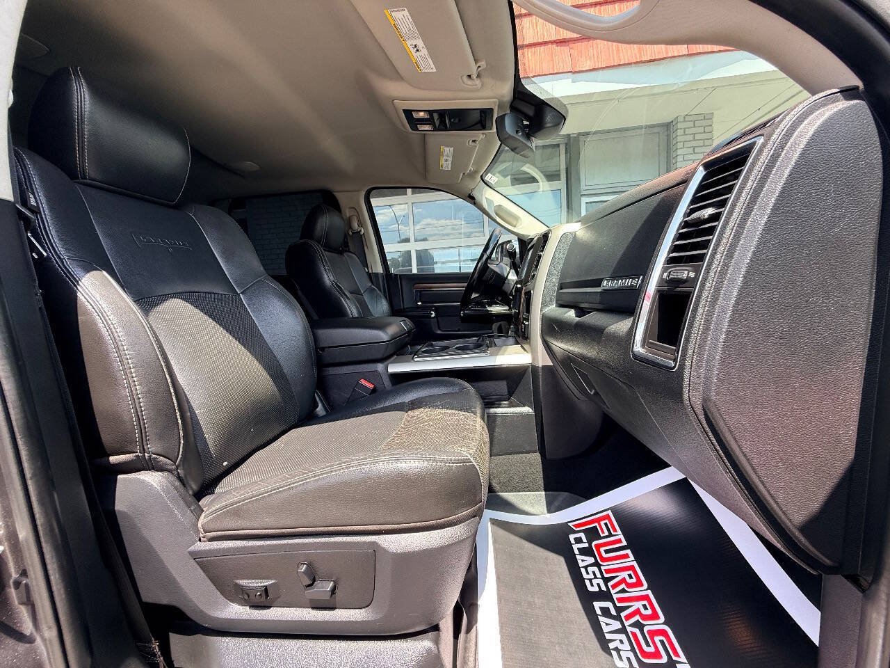 Used 2014 RAM 3500 Laramie AWD/4WD image 38