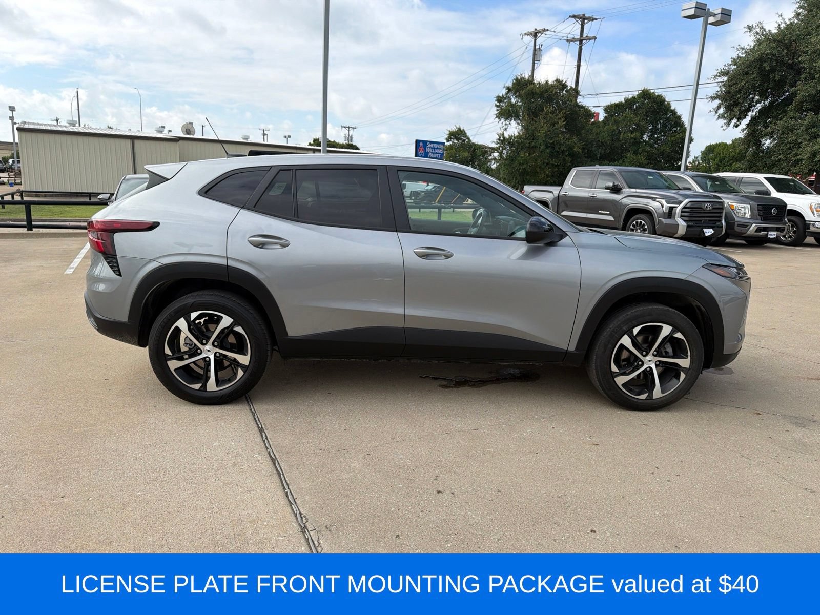 Used 2025 Chevrolet Trax RS w/ Driver Confidence Package FWD image 5