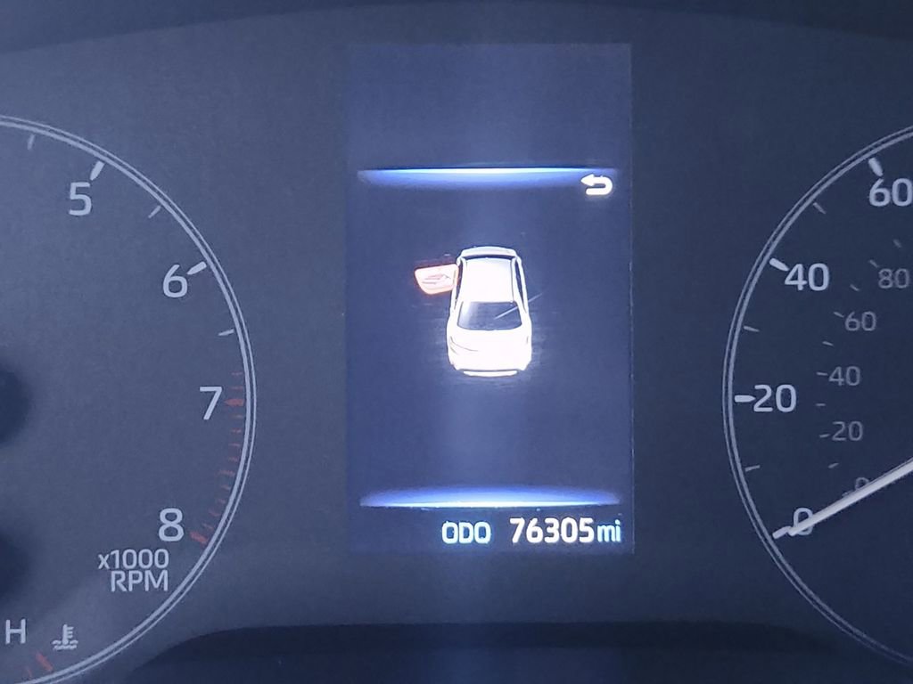 Used 2024 Toyota Corolla SE FWD image 15