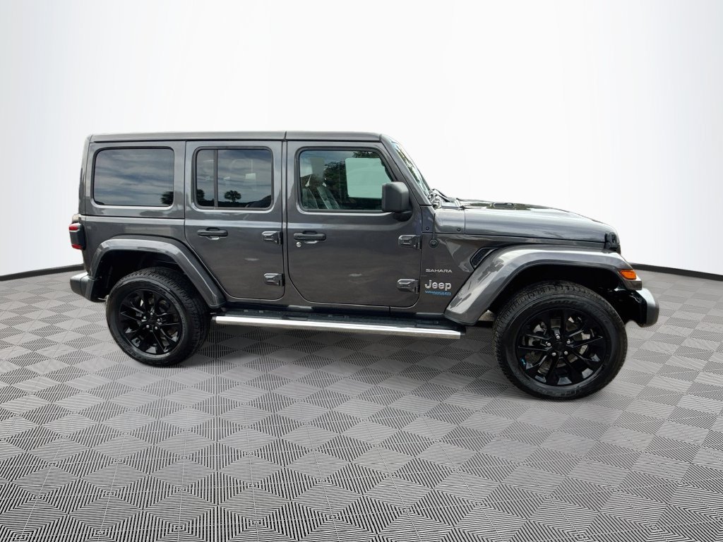 Certified 2022 Jeep Wrangler Unlimited Sahara w/ Cold Weather Group AWD/4WD image 5