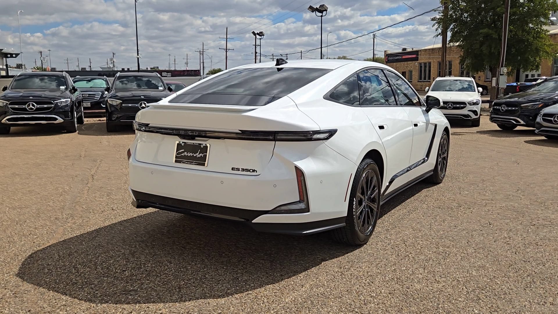 New 2026 Lexus ES 350h w/ Cold Area Package FWD image 8
