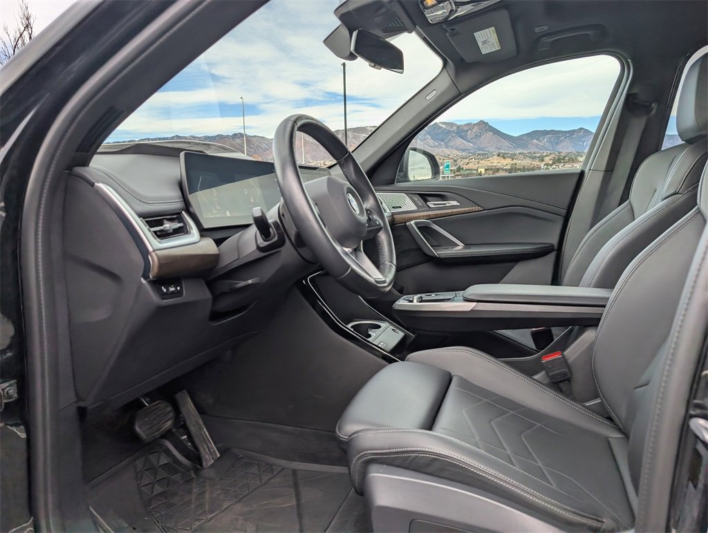 Certified 2025 BMW X1 xDrive28i w/ Technology Package image 10
