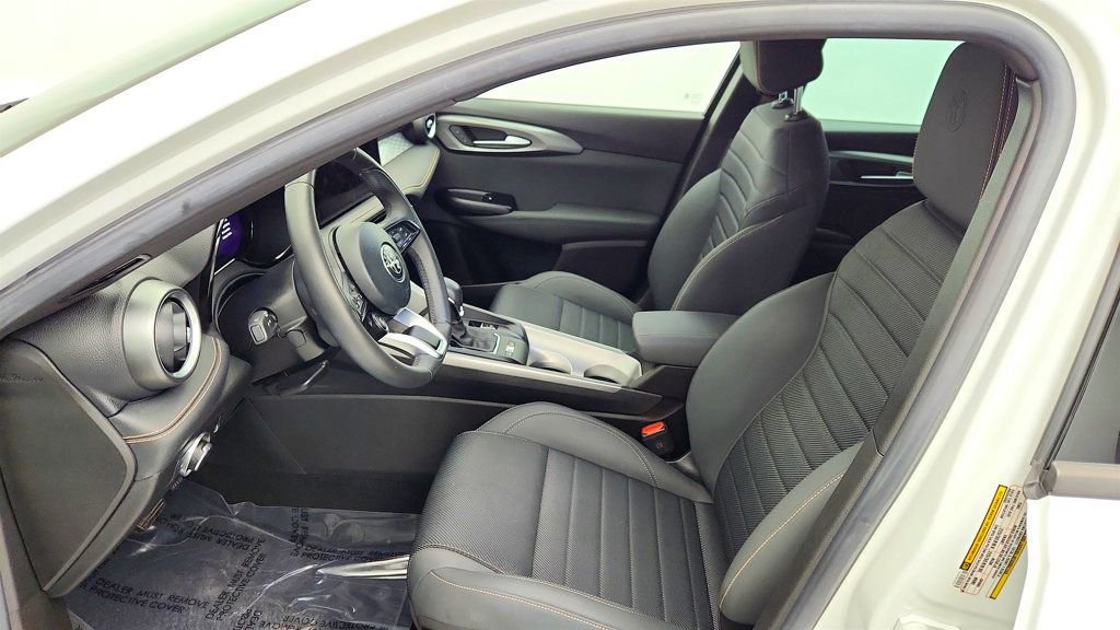 Used 2024 Alfa Romeo Tonale Ti image 25