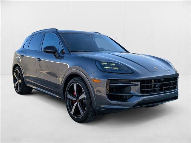 New 2025 Porsche Cayenne GTS image 7