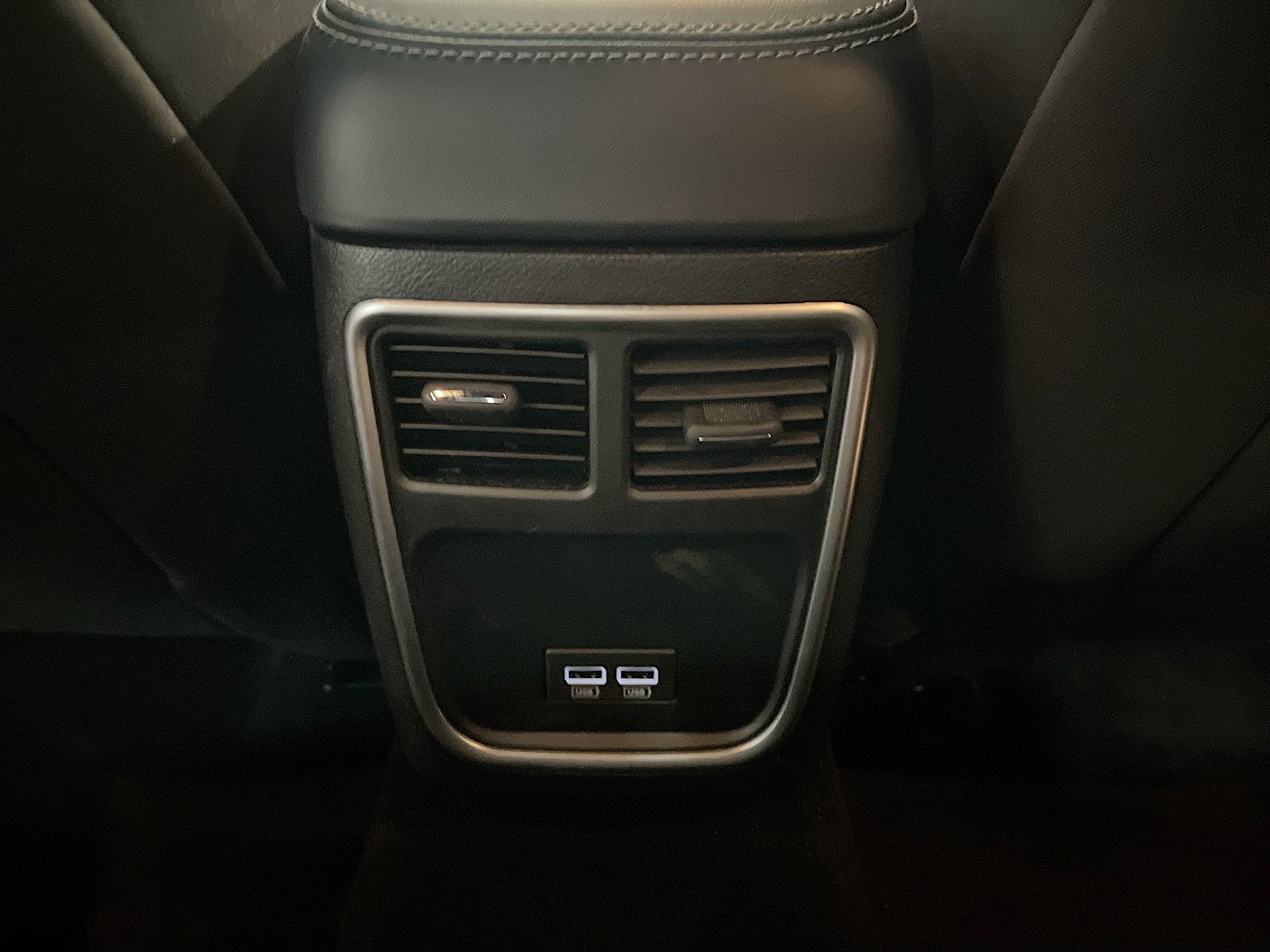 Used 2023 Dodge Charger SXT w/ Cold Weather Package RWD image 24