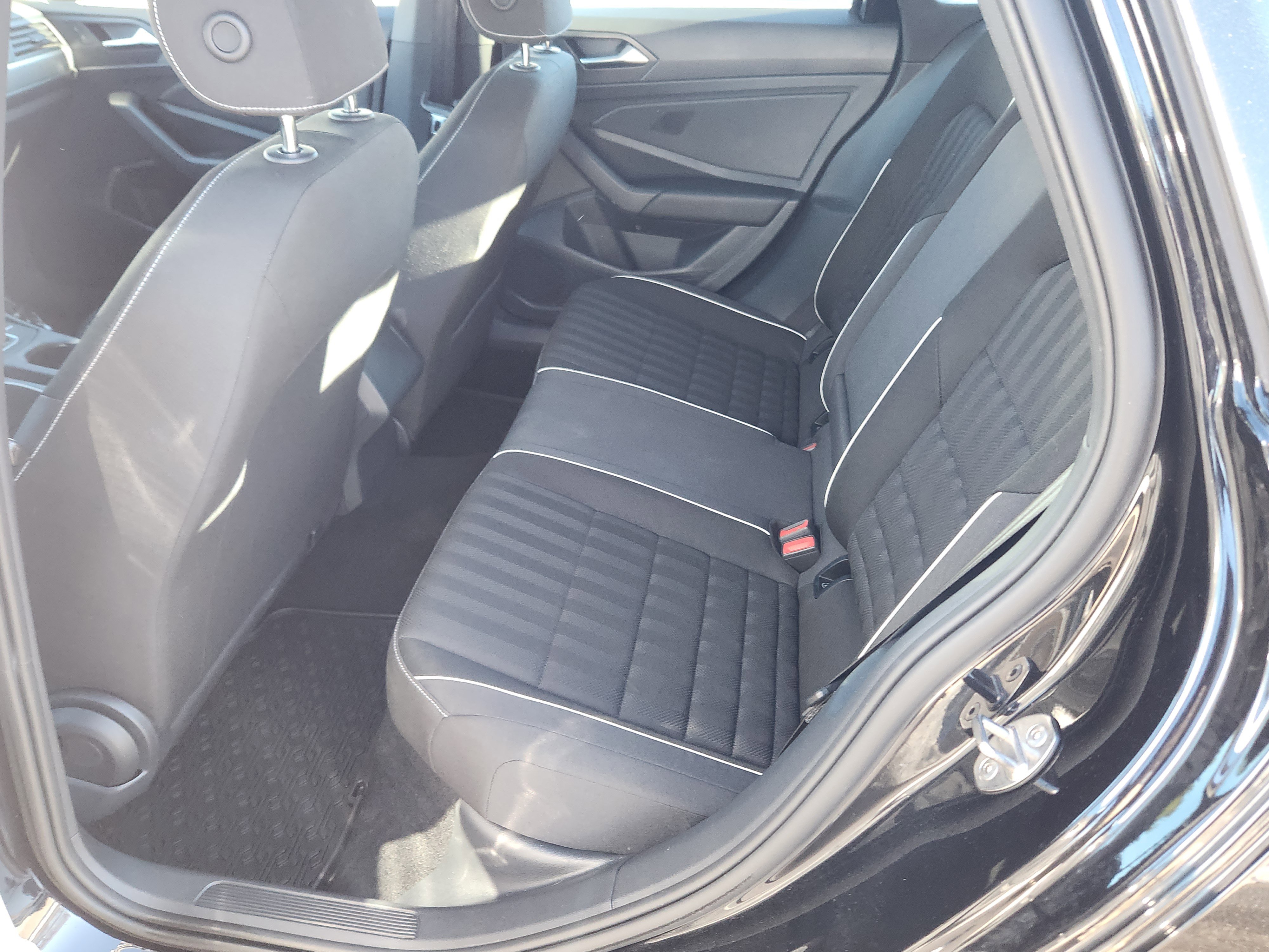 Used 2023 Volkswagen Jetta Sport image 14