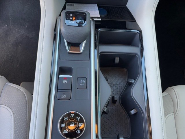 New 2026 Nissan Pathfinder SL AWD/4WD image 29