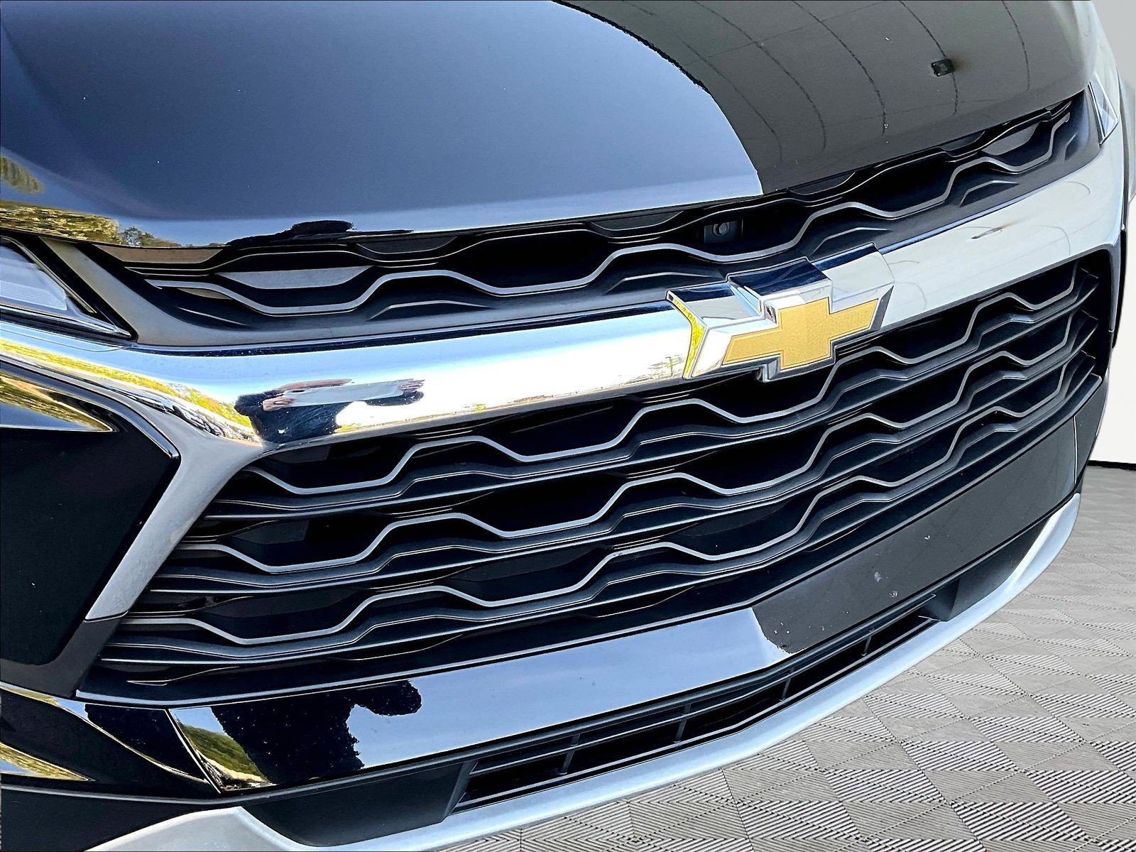 Used 2024 Chevrolet Blazer LT w/ LPO, Floor Liner Package FWD image 32