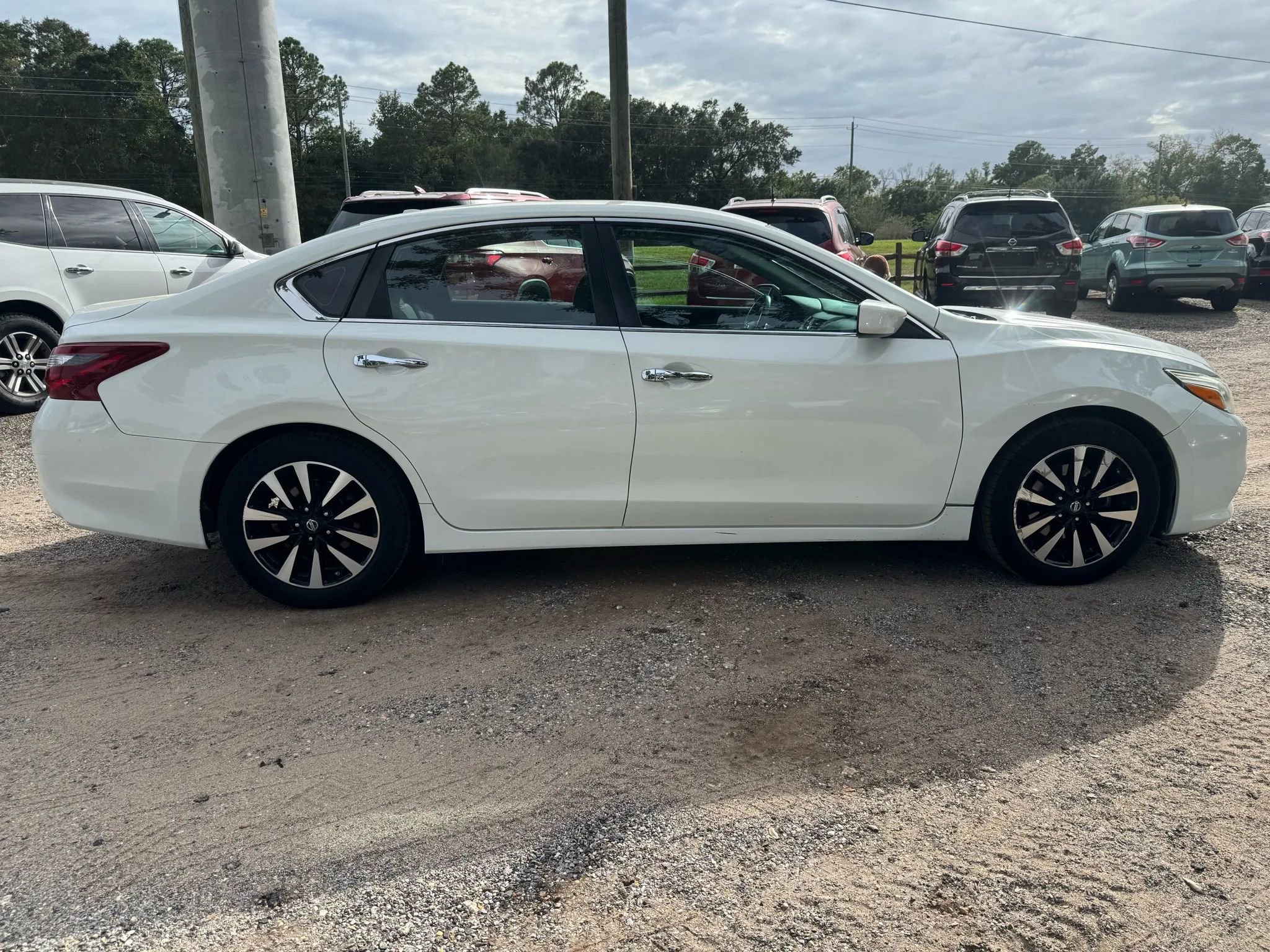Used 2018 Nissan Altima 2.5 SV image 6