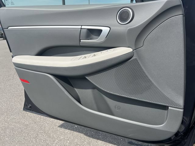 New 2026 Hyundai Sonata SEL FWD image 24
