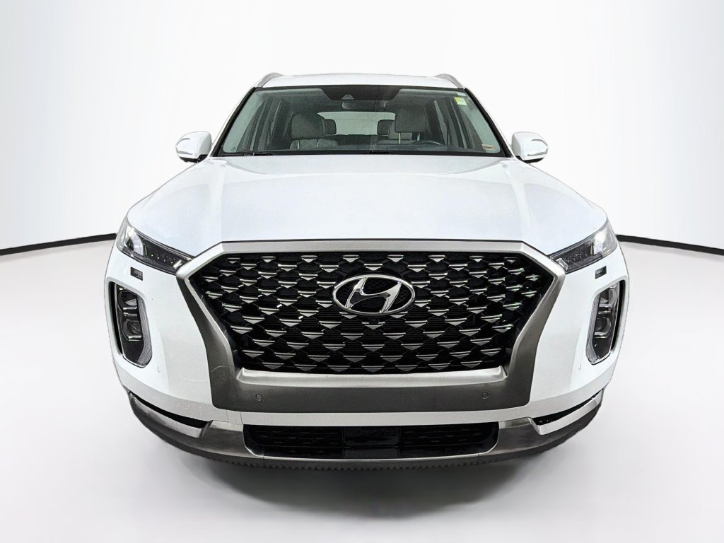 Used 2022 Hyundai Palisade Calligraphy FWD image 2