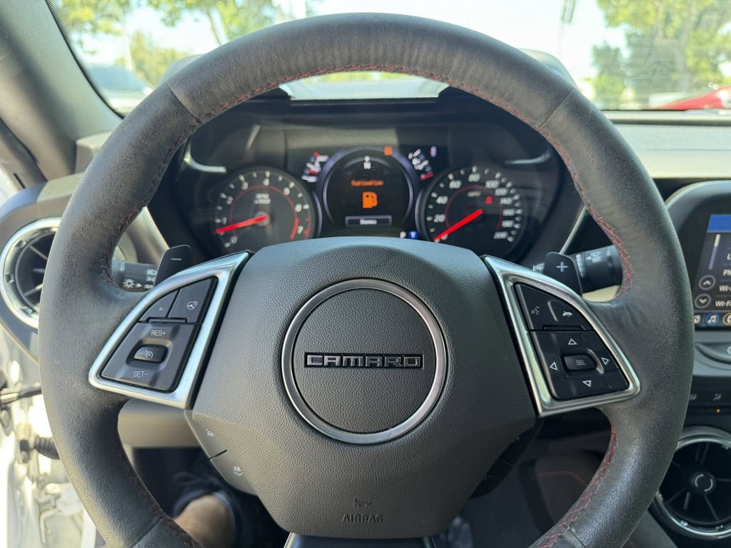 Used 2020 Chevrolet Camaro ZL1 RWD image 24