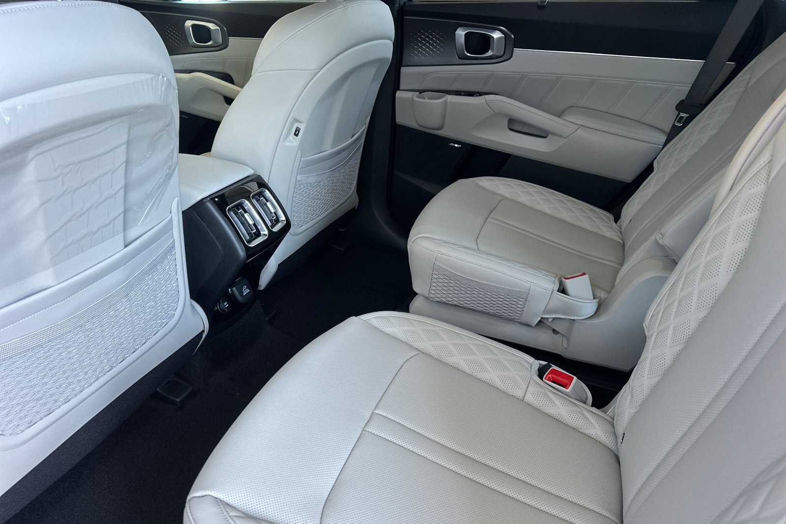New 2026 Kia Sorento SX Prestige AWD/4WD image 12