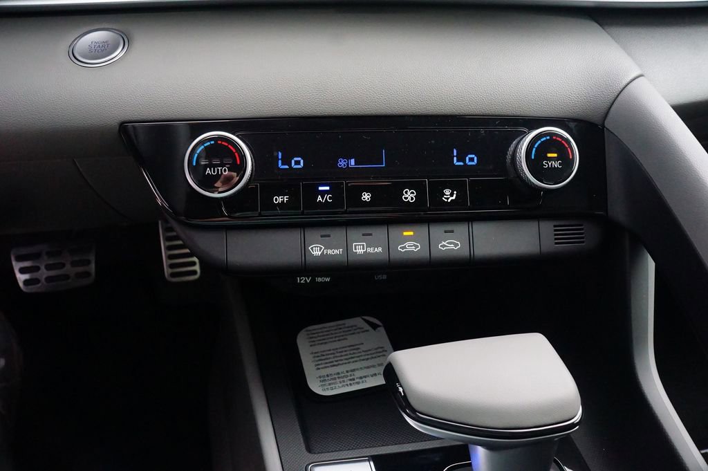 New 2026 Hyundai Elantra Sport image 13