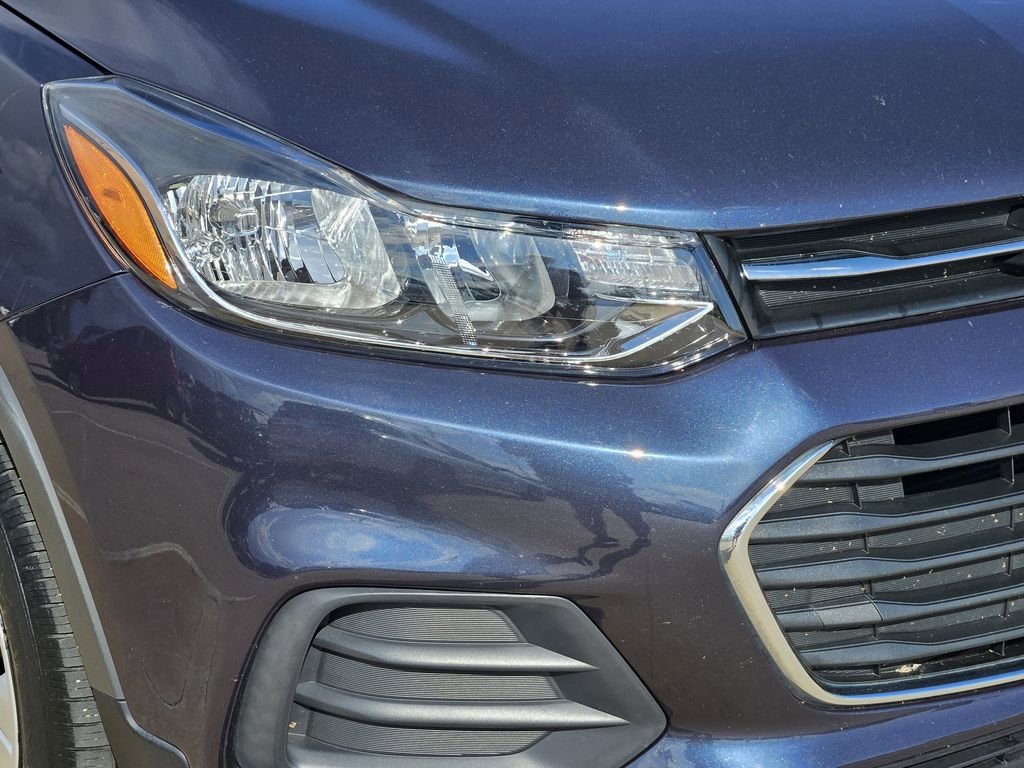 Used 2018 Chevrolet Trax LS FWD image 10