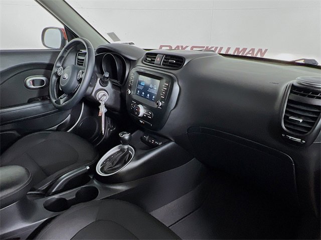 Used 2019 Kia Soul + image 34