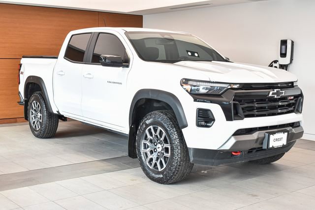 Used 2024 Chevrolet Colorado Z71 w/ Z71 Convenience Package 2 AWD/4WD image 5