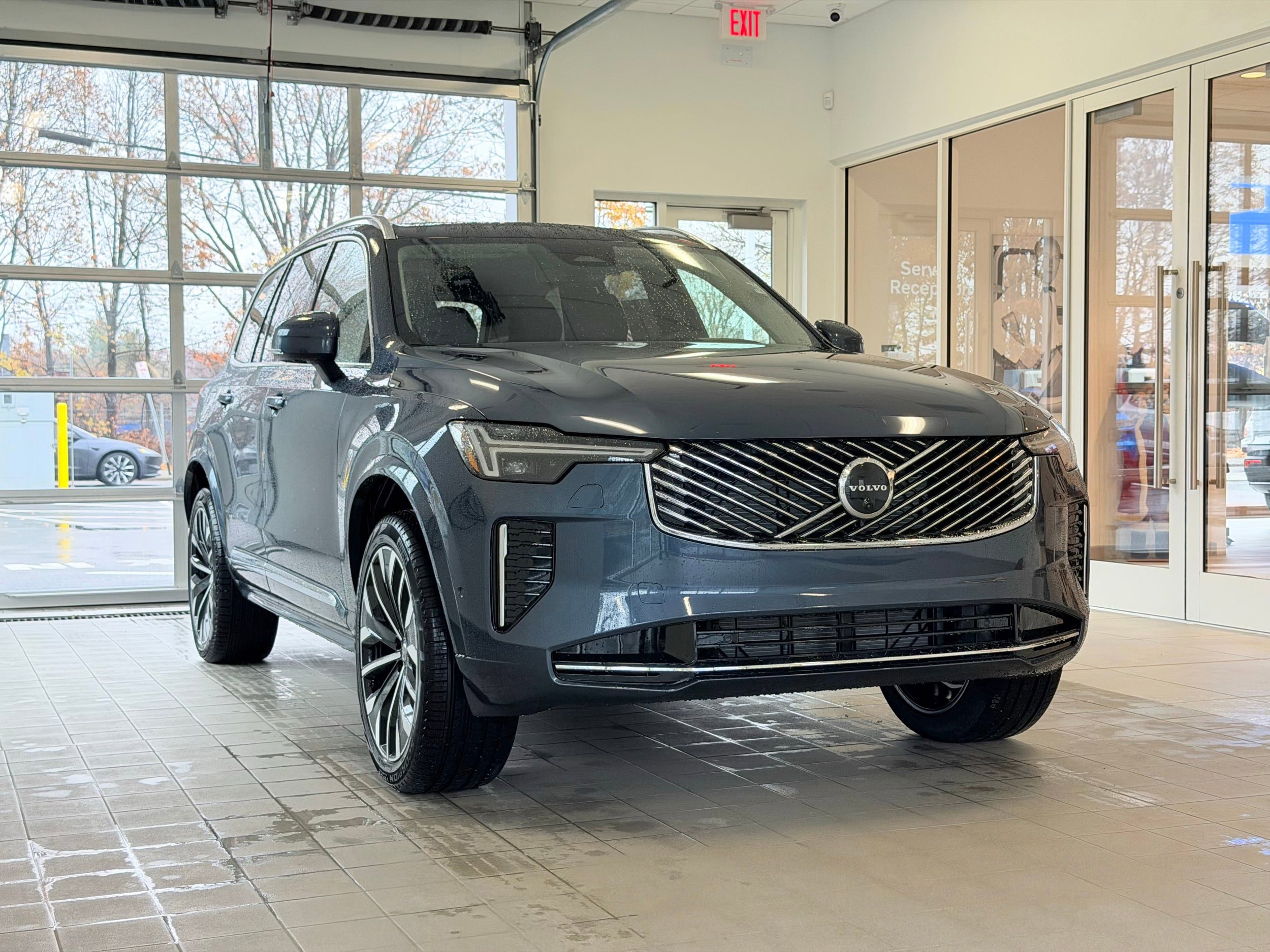 New 2026 Volvo XC90 B6 Ultra w/ Protection Package Premier AWD/4WD image 5