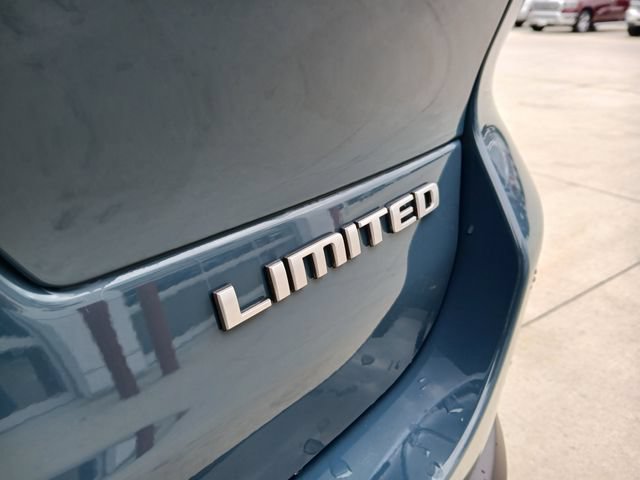 New 2026 Jeep Grand Cherokee L Limited w/ Trailer Tow Package AWD/4WD image 40