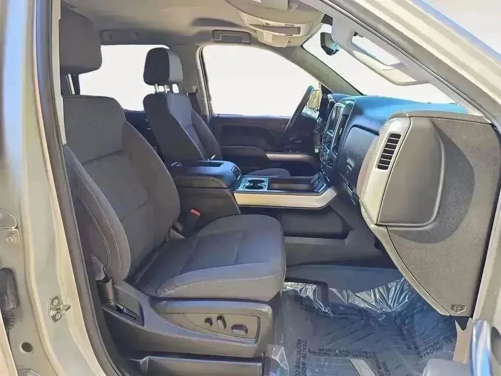 Used 2018 Chevrolet Silverado 1500 LT w/ All Star Edition image 15