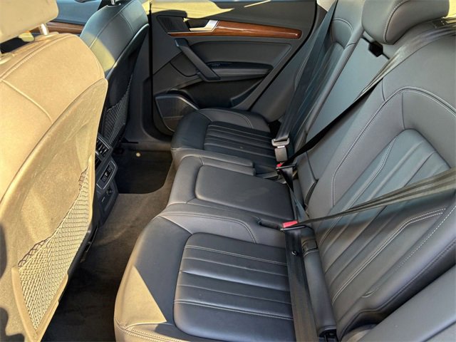 Used 2023 Audi Q5 2.0T Premium Plus image 24