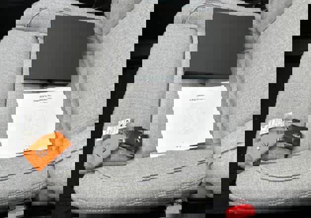 Used 2023 Volvo XC40 Recharge Ultimate w/ Protection Package Premier image 4